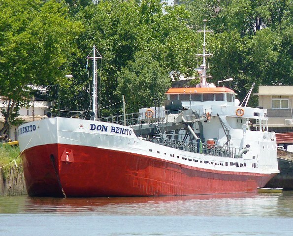 Fabian Pesikonis / shipspotting.com