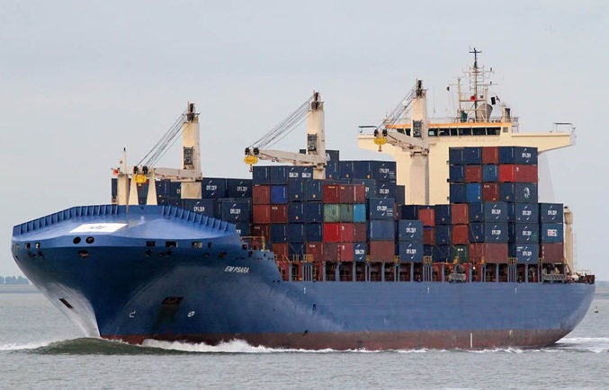 Aleksi Lindström / shipspotting.com