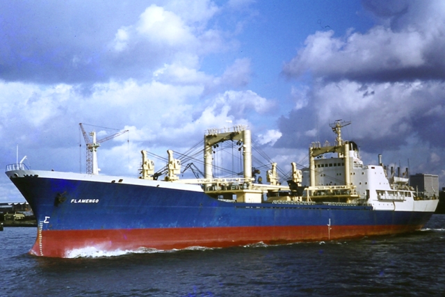 Simonwp / shipspotting.com