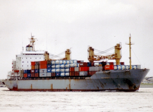 John Sins / shipspotting.com