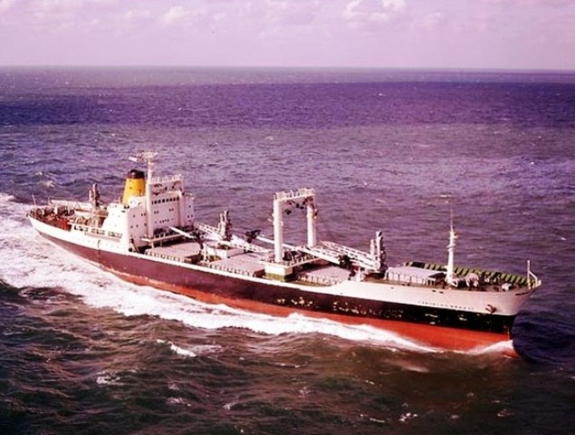 Ian Schifftman / Ships Underway