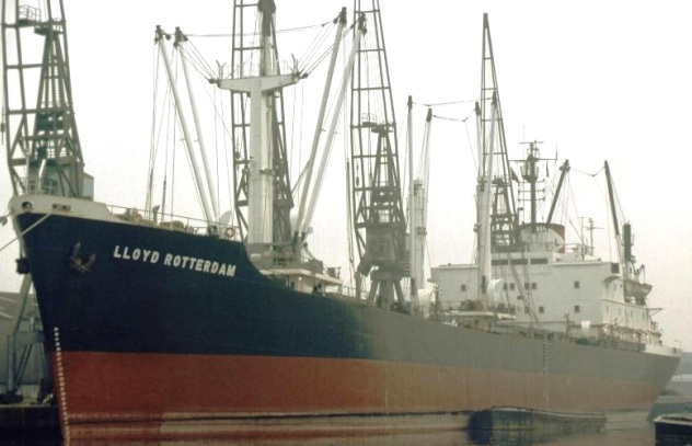 Tim Webb / shippinghistory.com