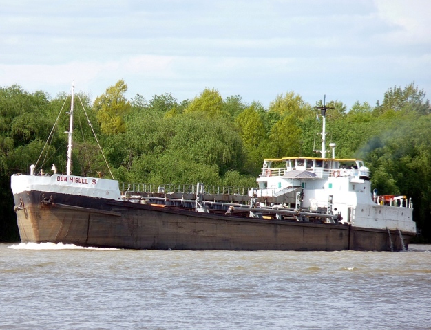 Fabian Pesikonis / shipspotting.com