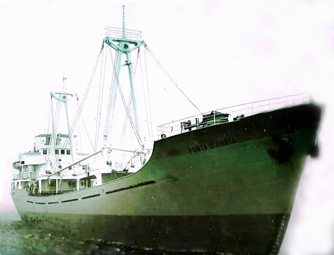 Héctor Flores / Navíos Mercantes Brasileiros