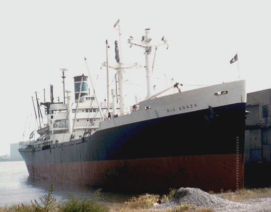 Wade Armstrong / shipspotting.com