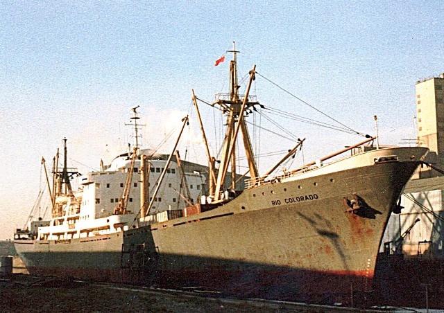 PaulT / shipspotting.com