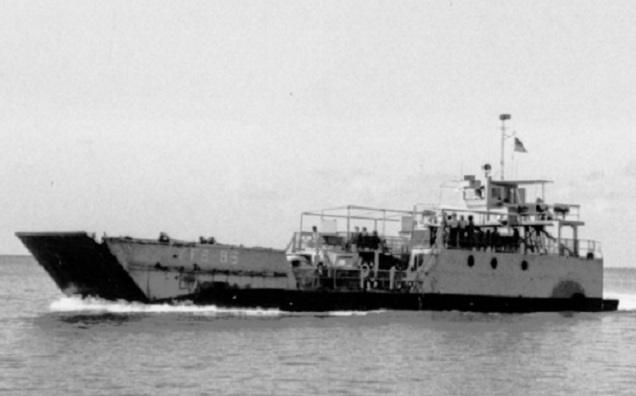 Bram Risseuw / navsource.org