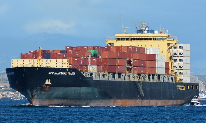 Dennis Mortimer / shipspotting.com