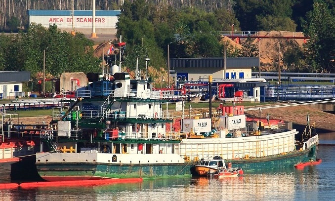 Maxi Alonso / shipsptting.com