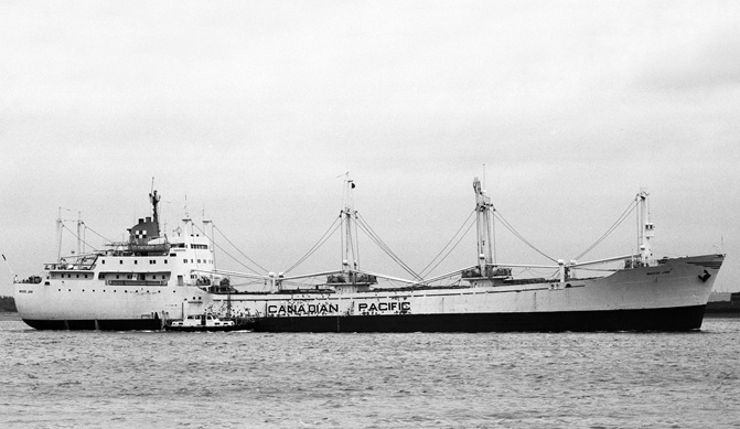 Malcolm Cranfield / shipspotting.com