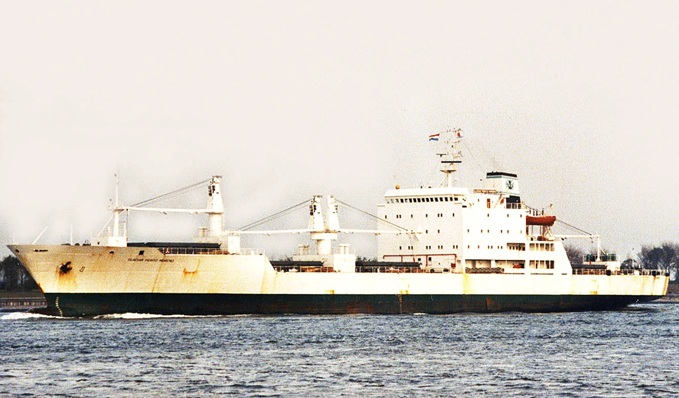 Bob Scott / shipspotting.com