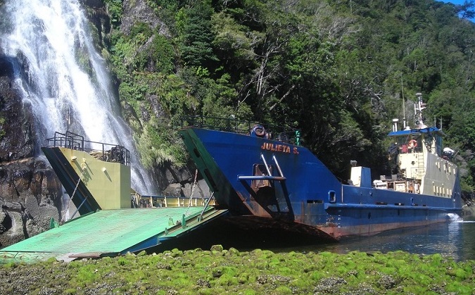 Rubén Vega / shipspotting.com