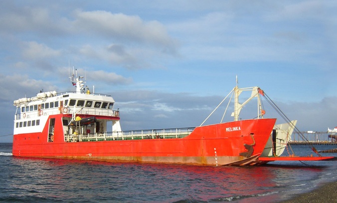 Transbordadora Austral Broom