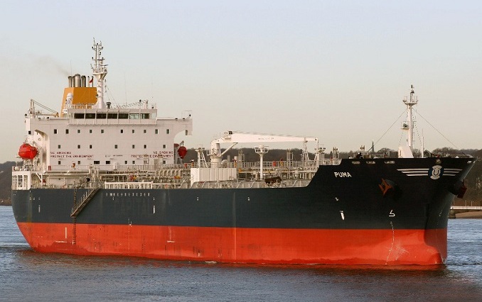 nautik4ever / shipspotting.com