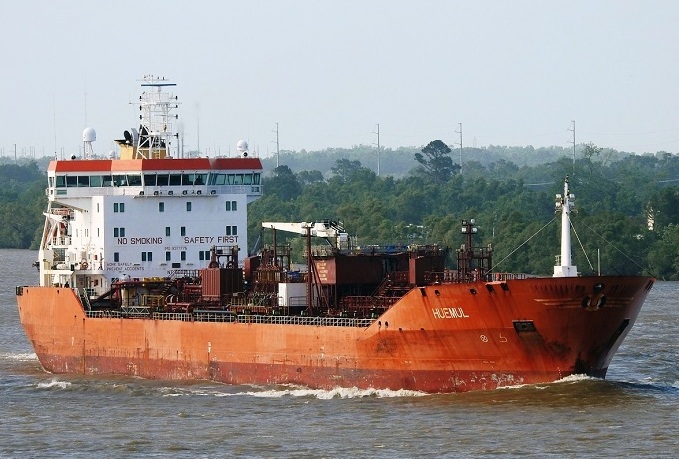 Captain Peter / shipspootting.com