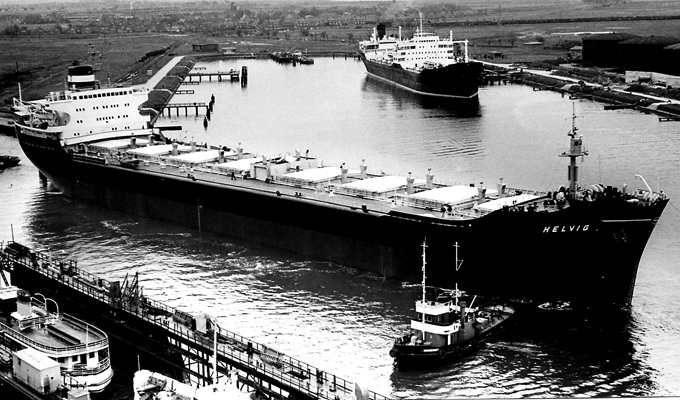 Tom400 / shipspotting.com