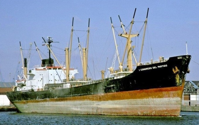 Peter Schliefke / 7seasvessels.com