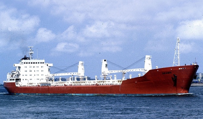 Mick Warrick / shipspotting.com