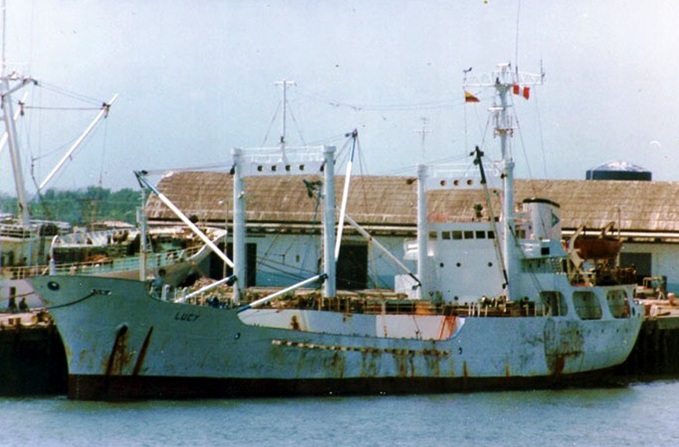 Markus Berger / navymar.com