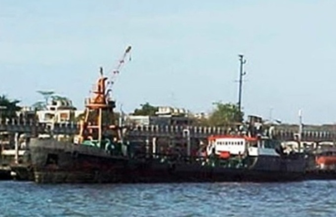 Dave Wright / navsource.org