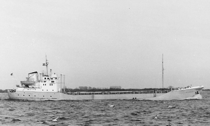 Tom400 / shispotting.com