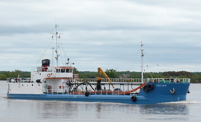 Fabián Pesikonis / shipspotting.com