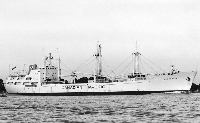 frtrfred / shipspotting.com