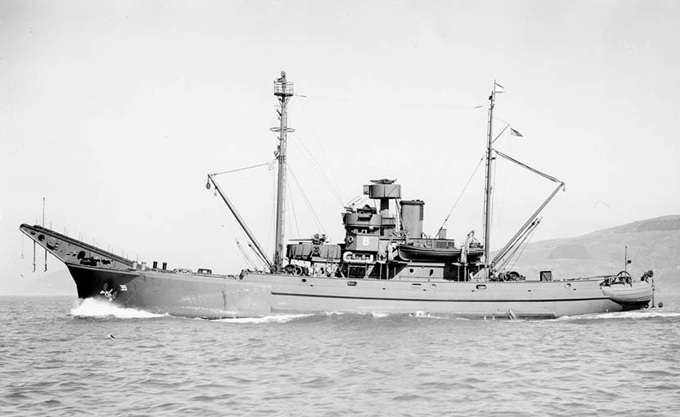 Buque gemelo / U.S. National Archives