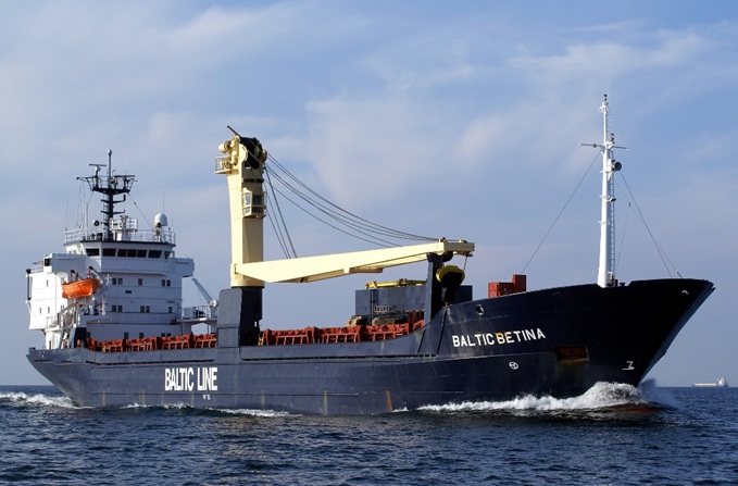 Tom Jones / shipspotting.com