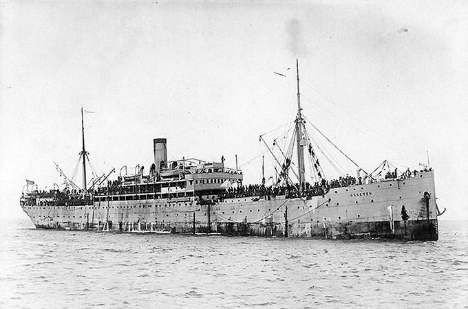 Dr. Mark Kulikowski / navsource.org