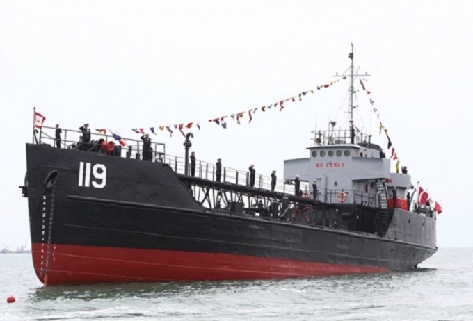 Alejo Marchessini / defense.com