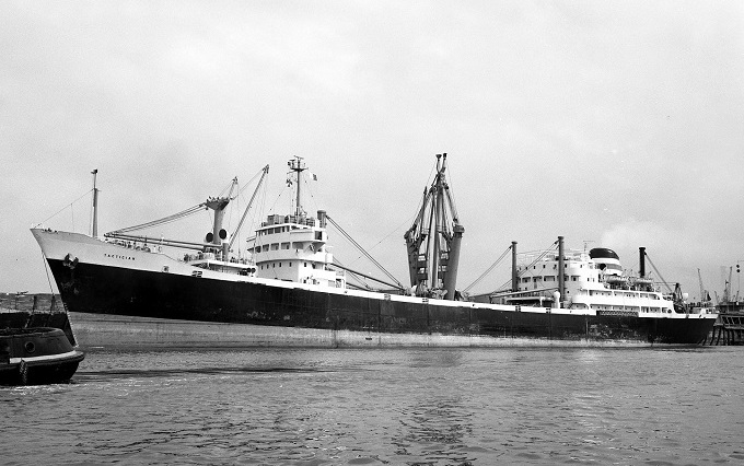 Chris Howell / shipspotting.com