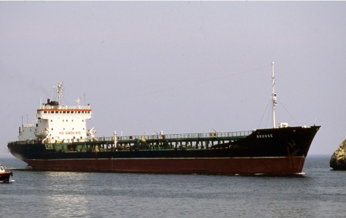 Malcolm Cranfield / shipspotting.com