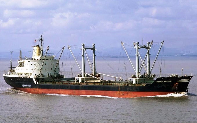 Malcolm Cranfield / shipspotting.com