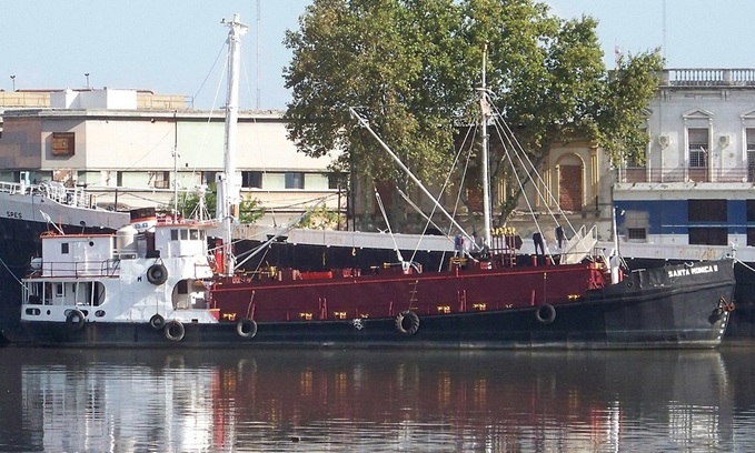 Fabián Pesikonis / shipspotting.com