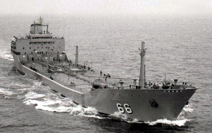 Museo El Dique / Navantia