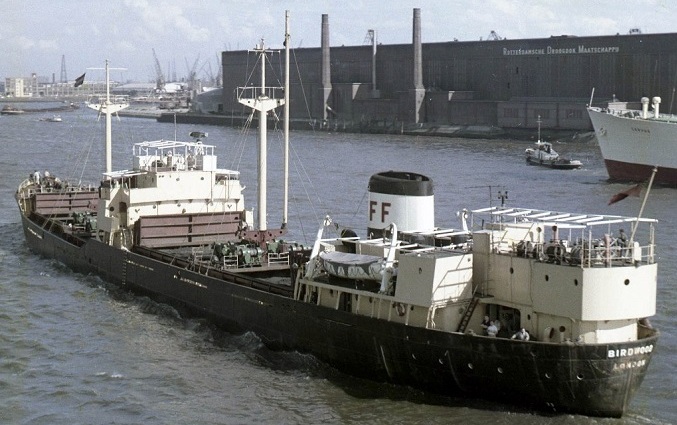 Malcolm Cranfield / shipspotting.com