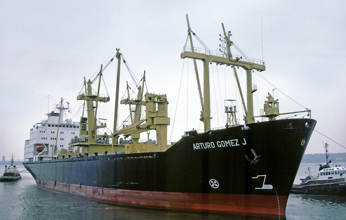 Brian Fisher / shipspotting.com