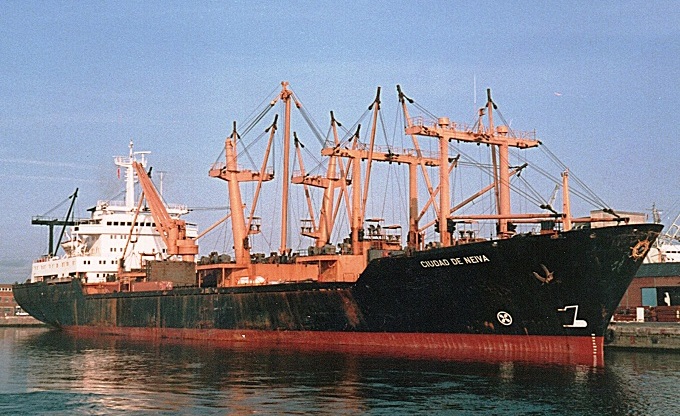 Paul T / shipspotting.com