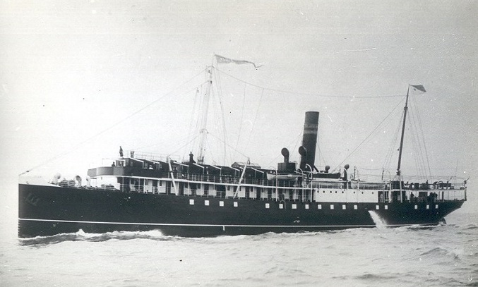 © Rick Cox / seatheships.org