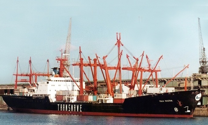 Paul T / shipspotting.com