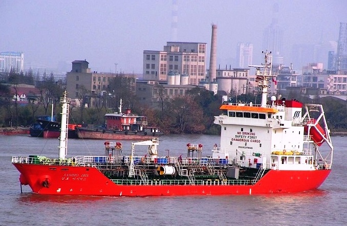 Przemek Mrowiec / photoships.prv.pl