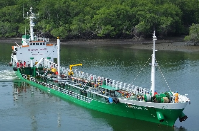 Captain Peter / shipspotting.com