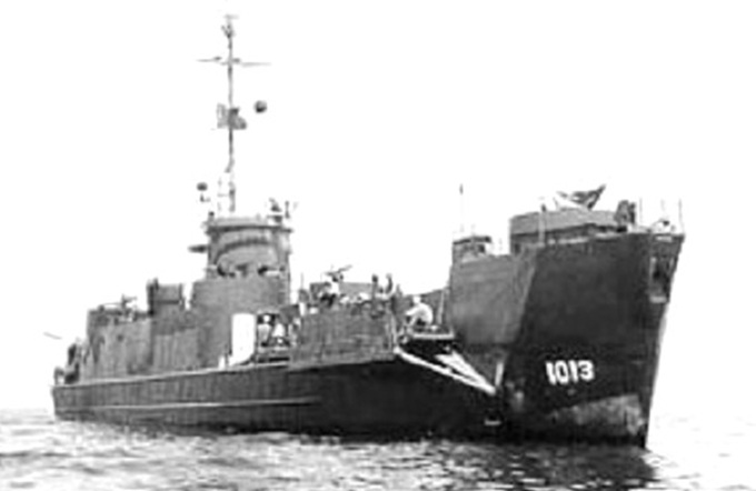 © navsource.org