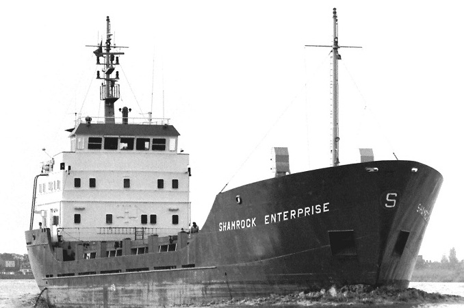 © PWR / shipspotting.com
