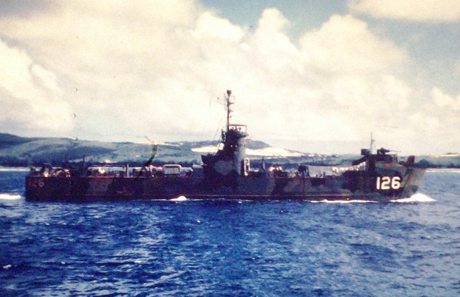 © navsource.org