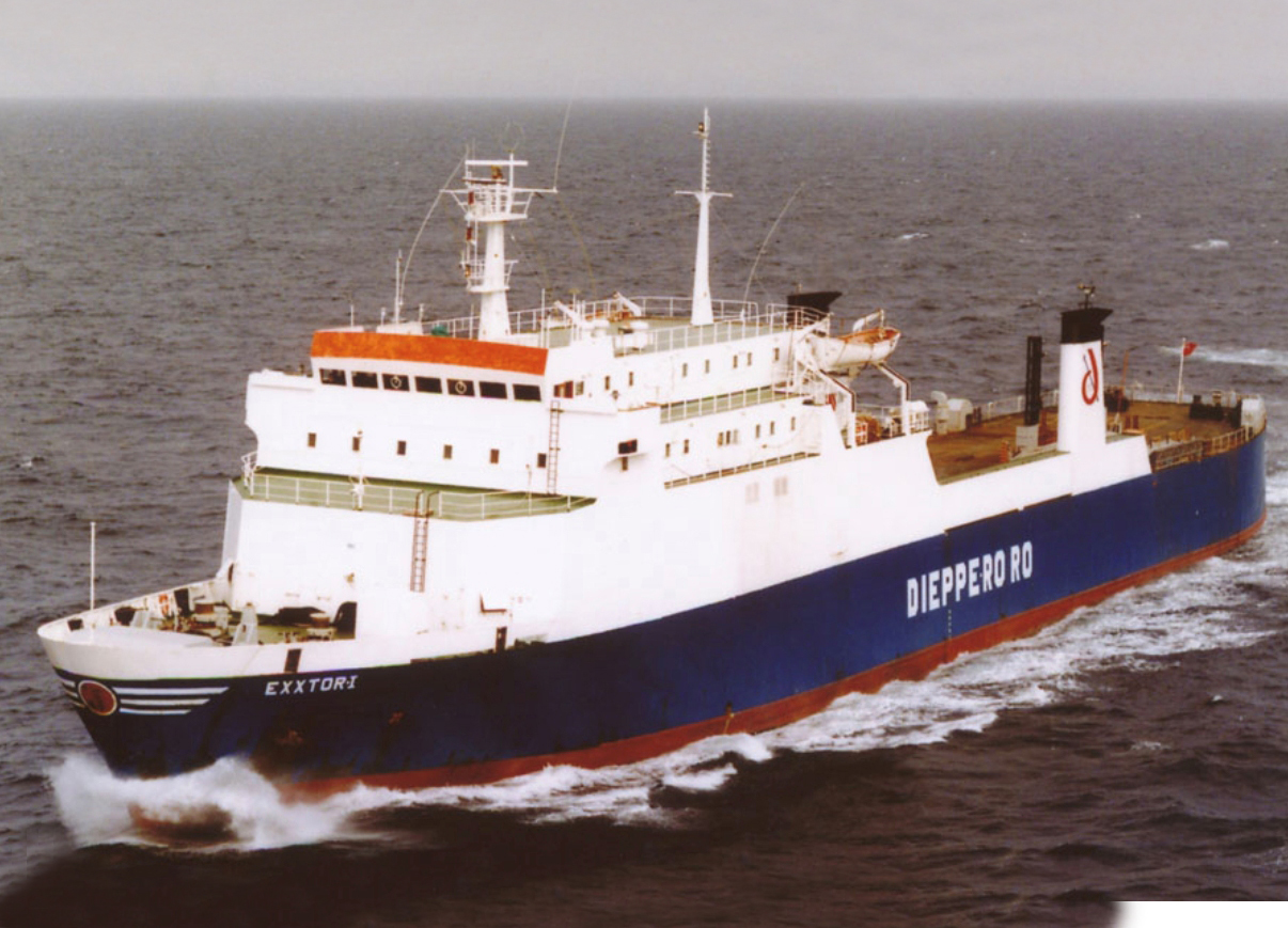 © Cees de Bijl / doverferryphotosforums.co.uk
