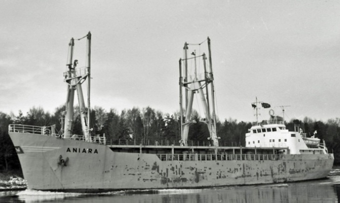 © Hans-Wilhelm Delfs / shipspotting.com