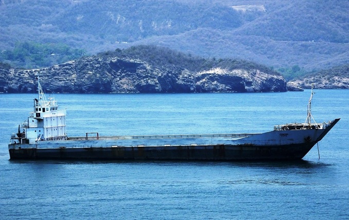 © Captain Peter / shipspotting.com