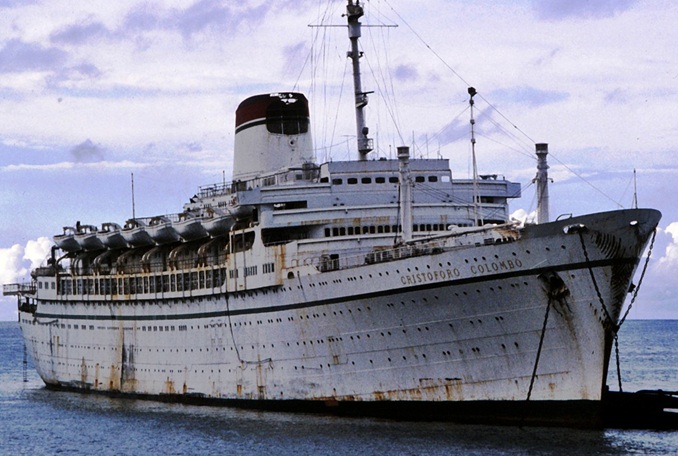 © Paul Sullivan / shipspotting.com